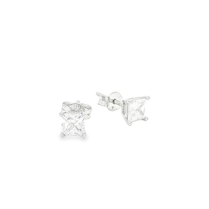 10K 4MM Cubic Zircona Studs