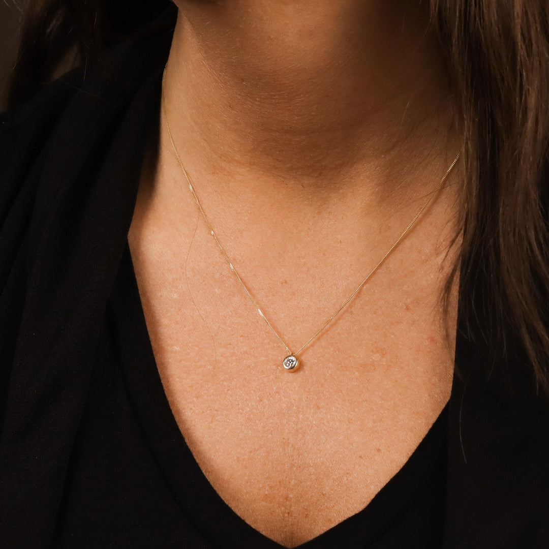 10k yellow gold drop pendant f