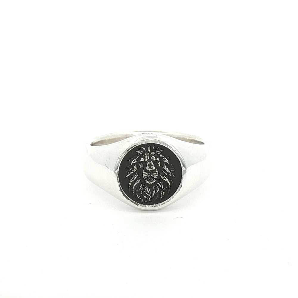 Embossed Lion Signet Ring