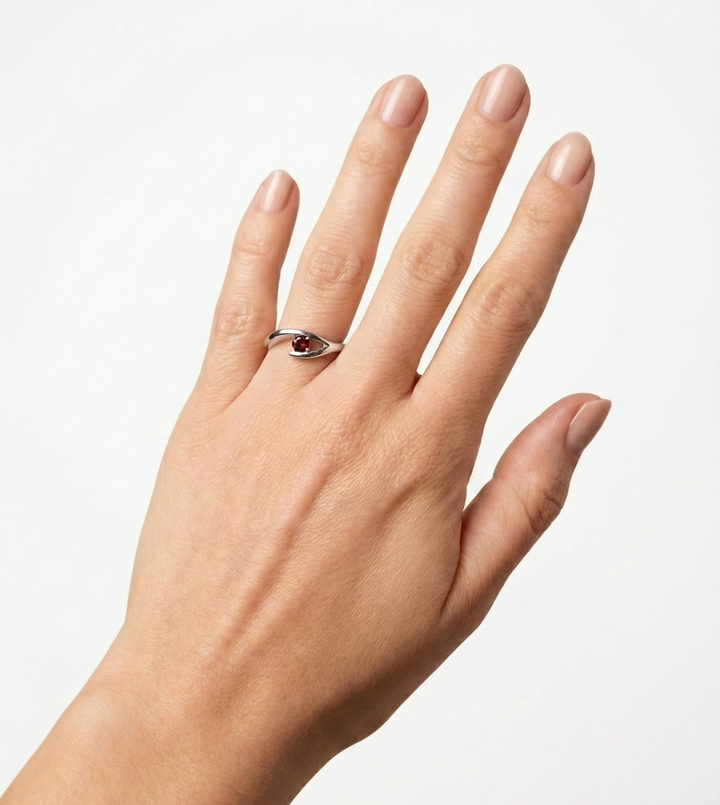 Round Garnet Ring