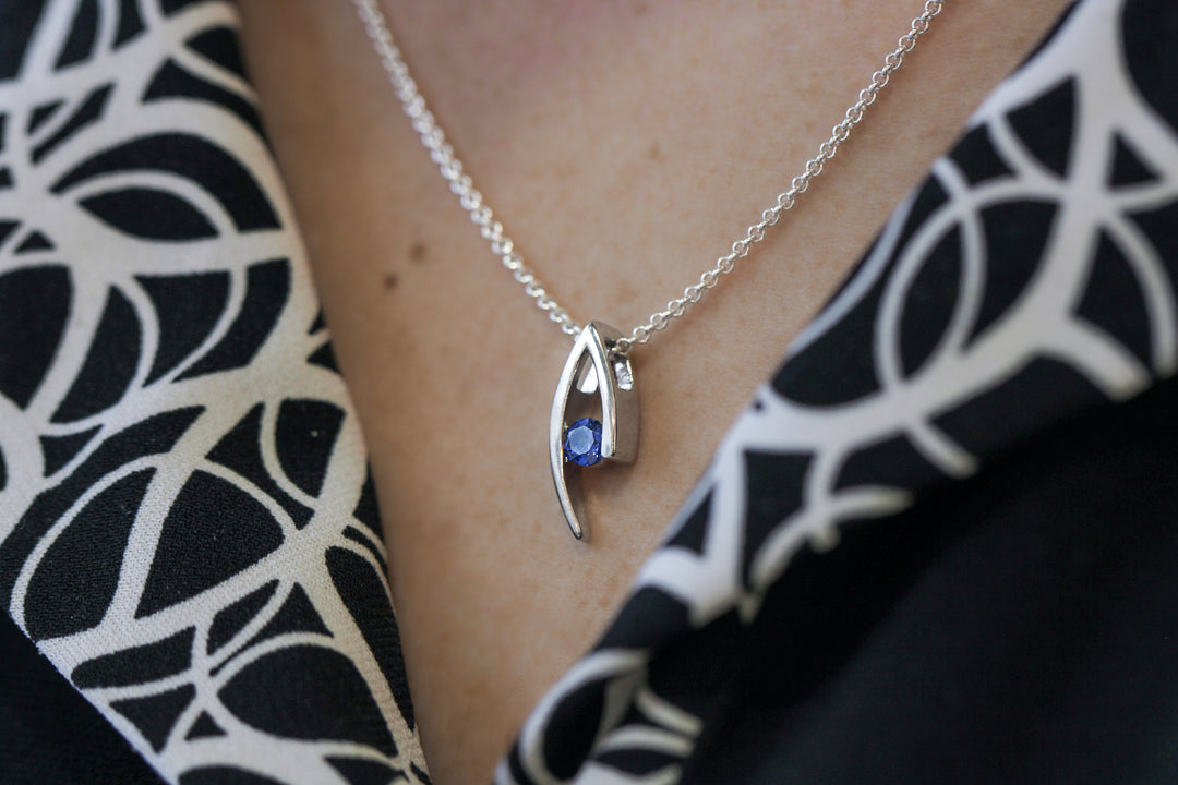 Double Curve Birthstone Pendant, January