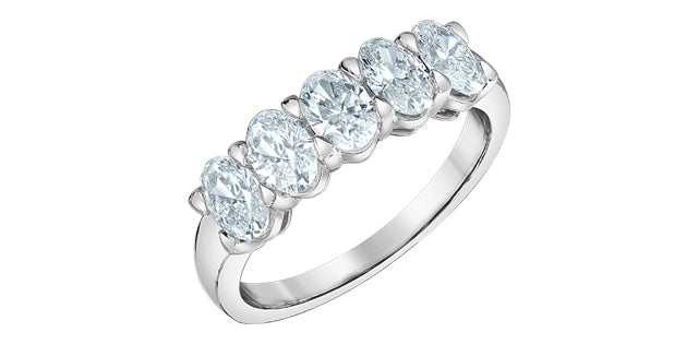 14k white gold Lab grown Oval Band