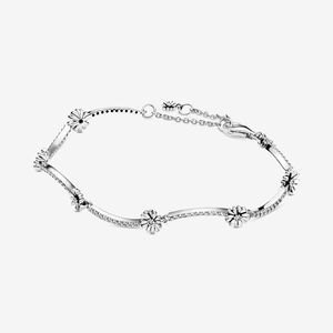 FINAL SALE - Pandora Sparkling Daisy Flower Bracelet