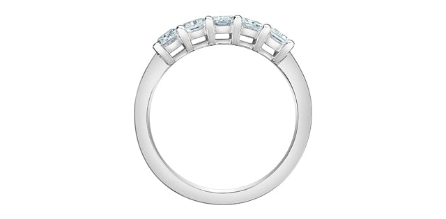 14k yellow gold Lab grown diam