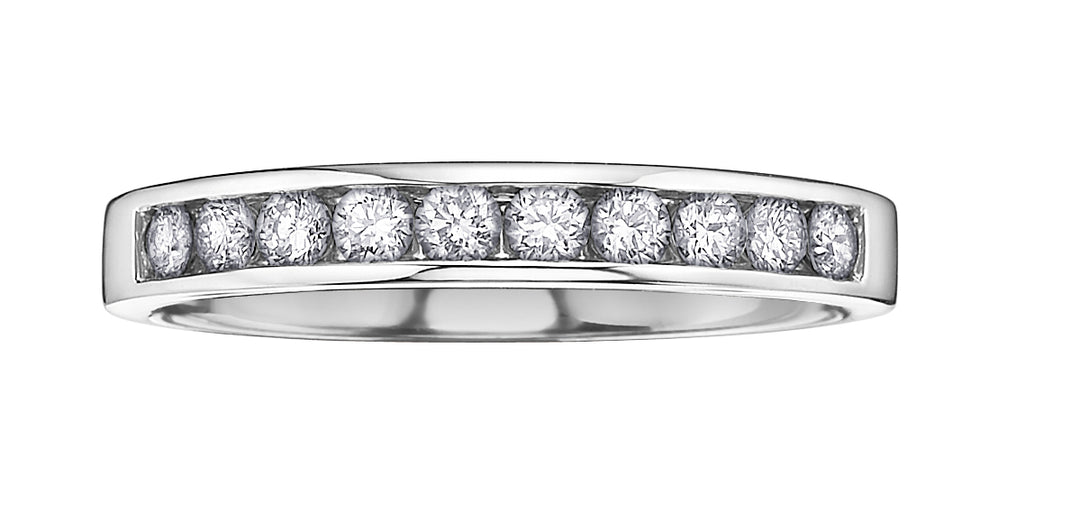 10k White Gold Channel Set Diamond Band, 0.10TDW