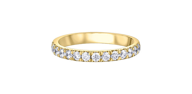 10 Karat Band Diamond Band, 0.25 TDW