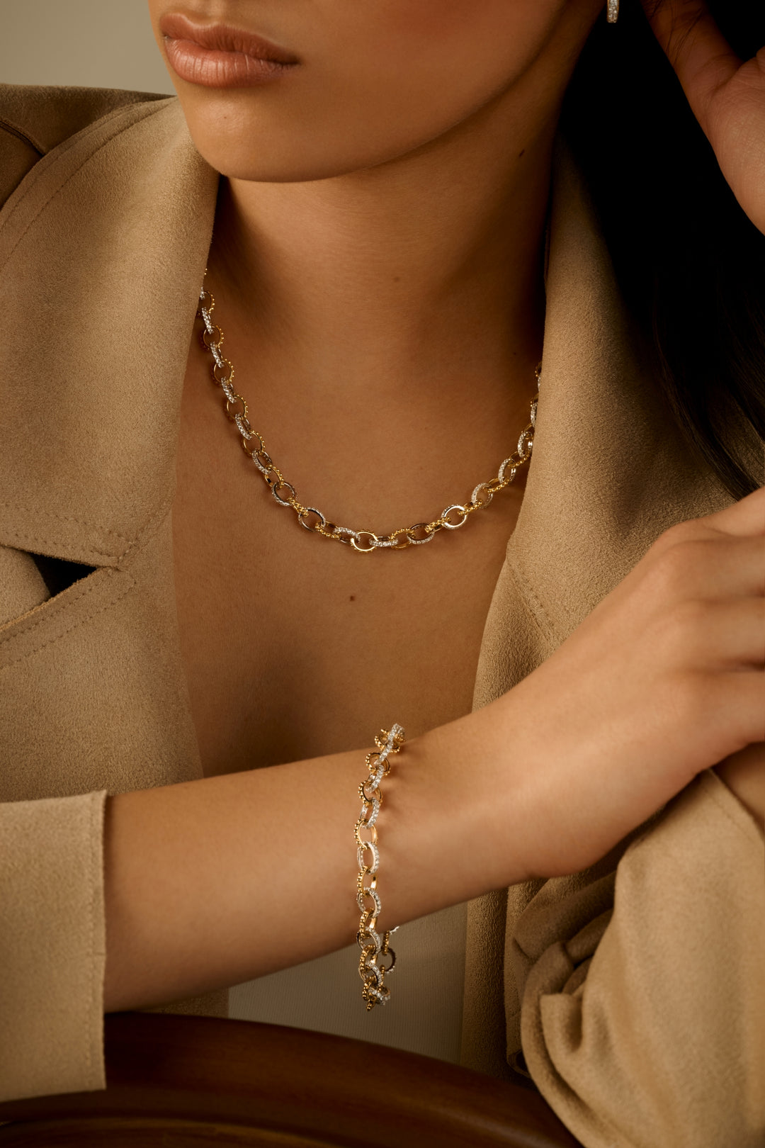 7mm Textured Oval Link Mixed-Metal Bracelet by Charles Garnier