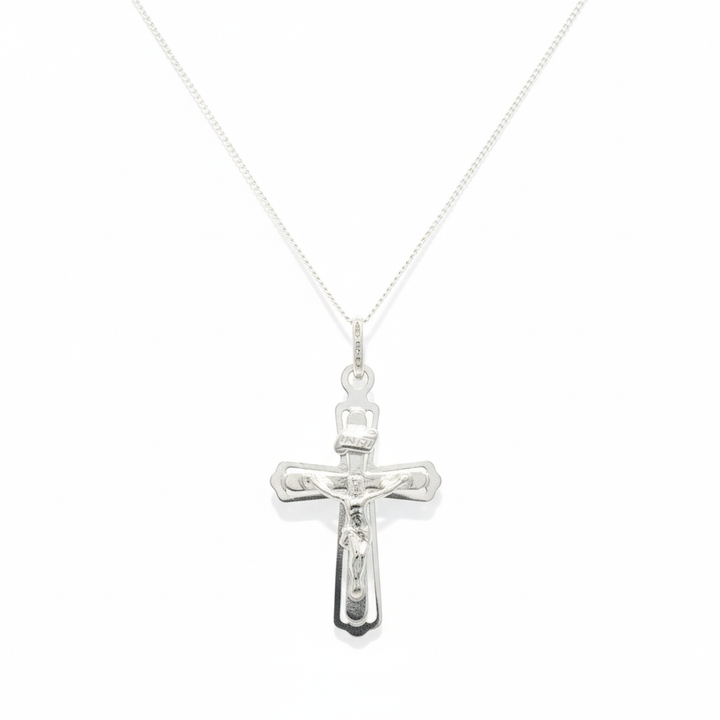 17.8x28mm Crucifix Cross Pendant.
