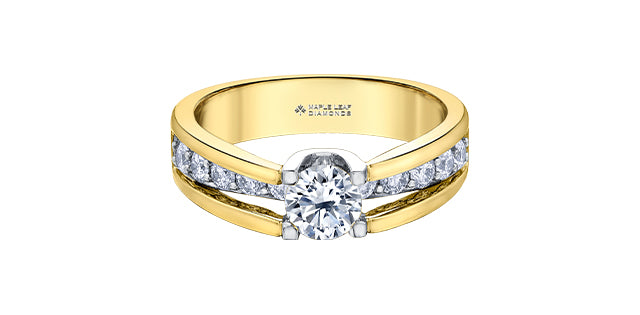 18 Karat Multi-Stone Engagement Ring, 0.41 CT Center