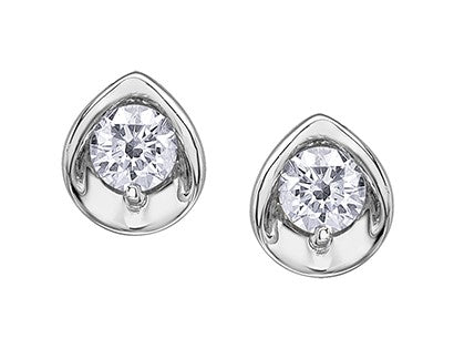 I Am Canadian 10k Gold Diamond Stud Earrings, 0.10 CT Center